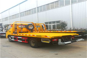 涵江附近拖车救援搭电